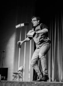 D variety  show